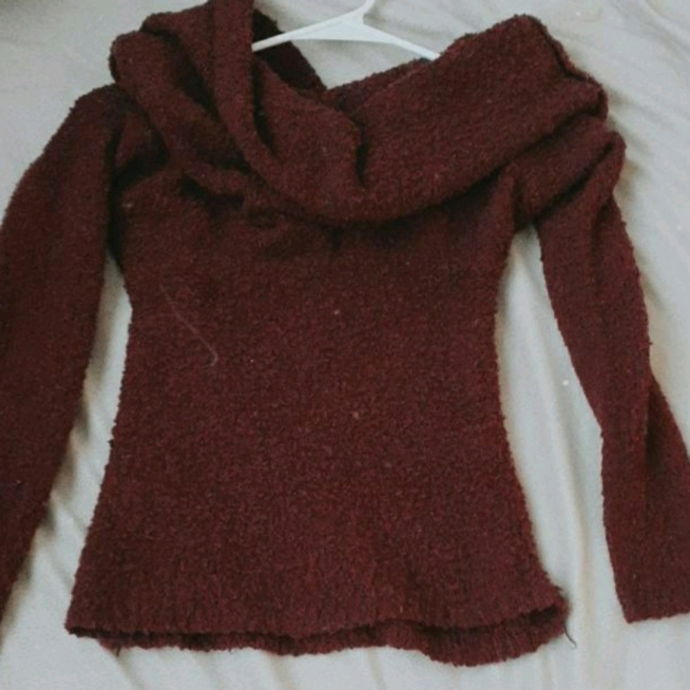 SO Cowl Neck Long Sleeve
